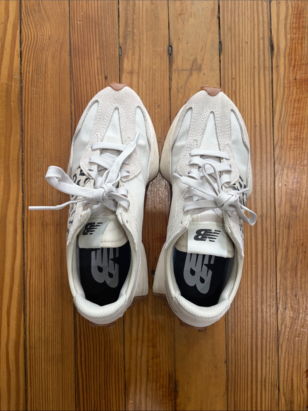 New Balance Women’s Anthro Exclusive 327 sneakers